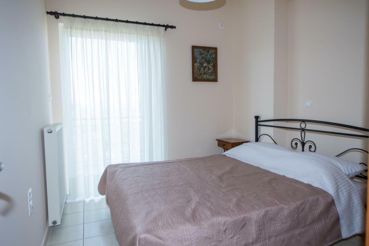 Vithos Apartment Каламата Экстерьер фото