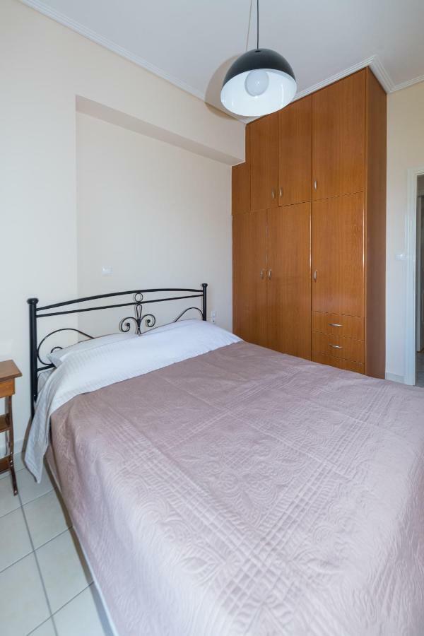 Vithos Apartment Каламата Экстерьер фото