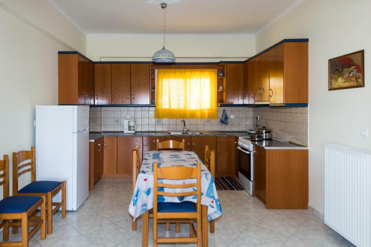 Vithos Apartment Каламата Экстерьер фото