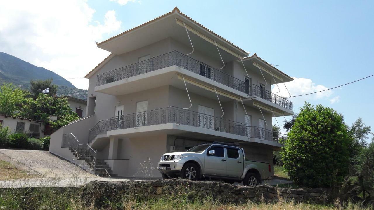 Vithos Apartment Каламата Экстерьер фото